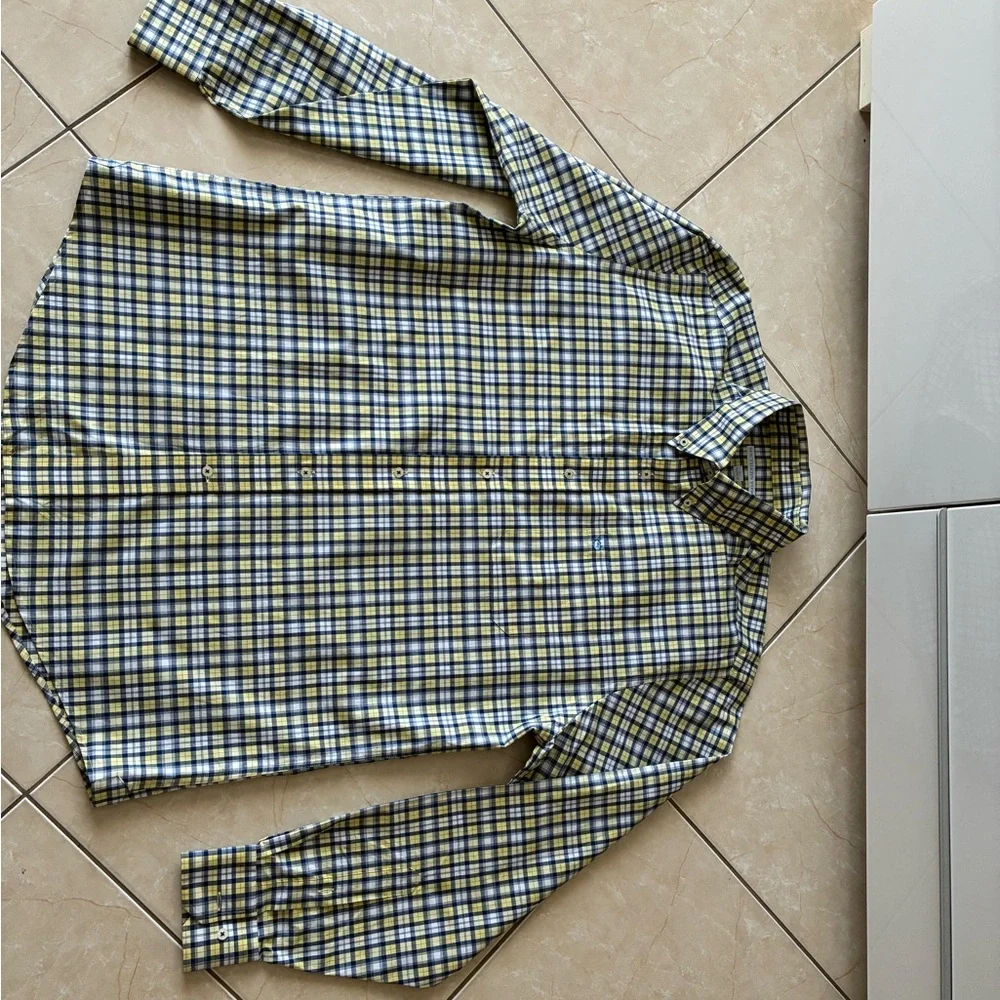 Southern Tide  Men's Shirt - Picture 6 of 7